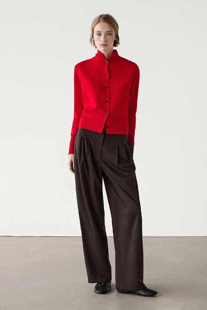 Кардиган из шерсти с воротником-стойкой