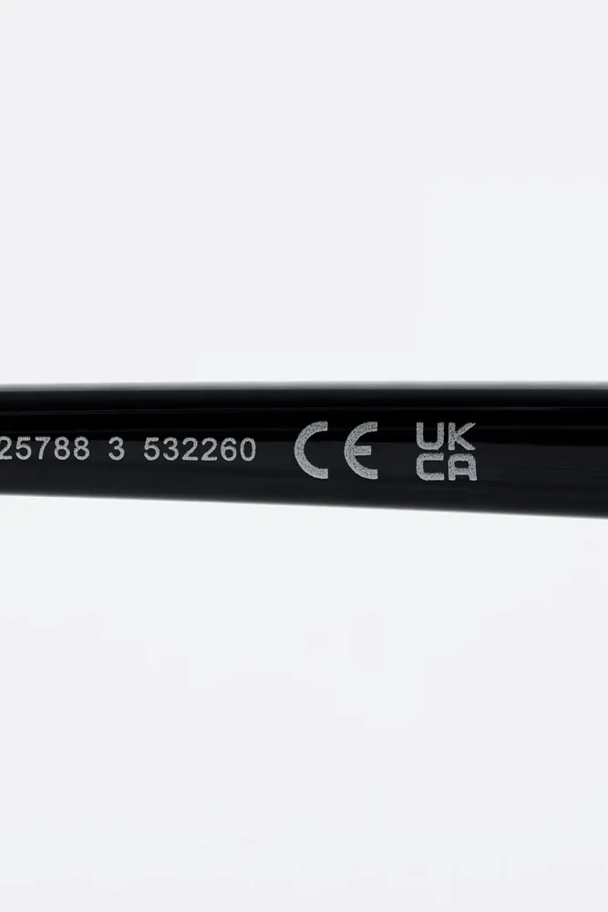 Овальные солнцезащитные очки & OTHER STORIES