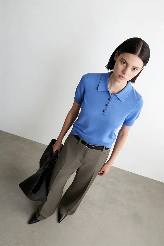 Джемпер-поло из смеси шерсти COS Джемпер-поло из смеси шерсти COS