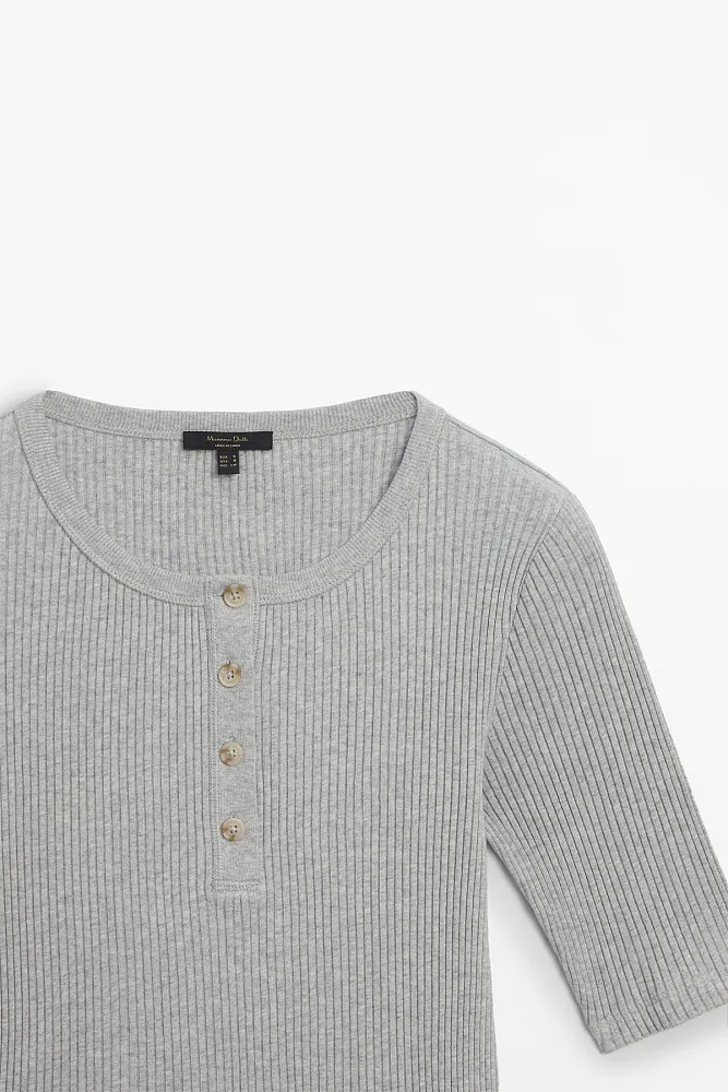 Трикотажный топ с воротником хенли MASSIMO DUTTI