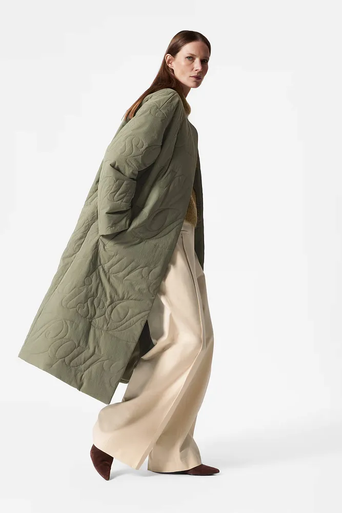 Стеганое пальто & OTHER STORIES