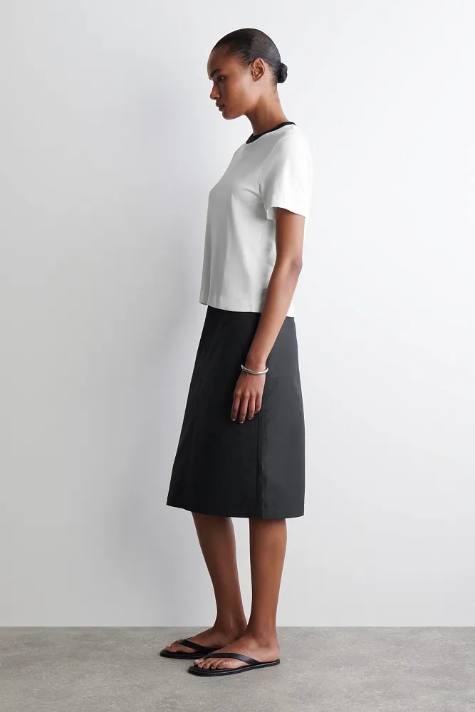 Футболка COS