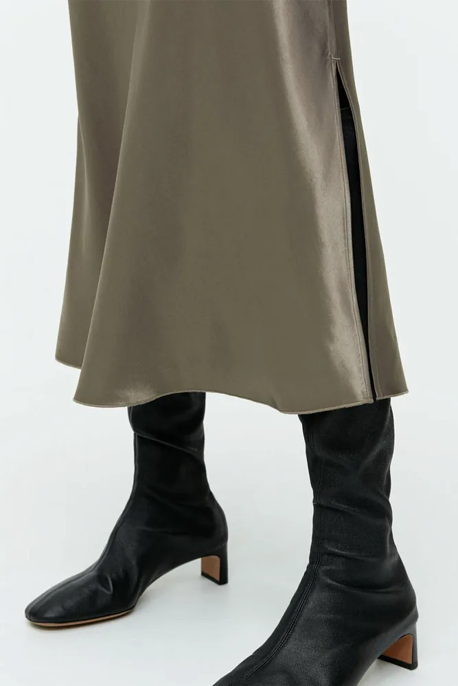 Атласная юбка ARKET