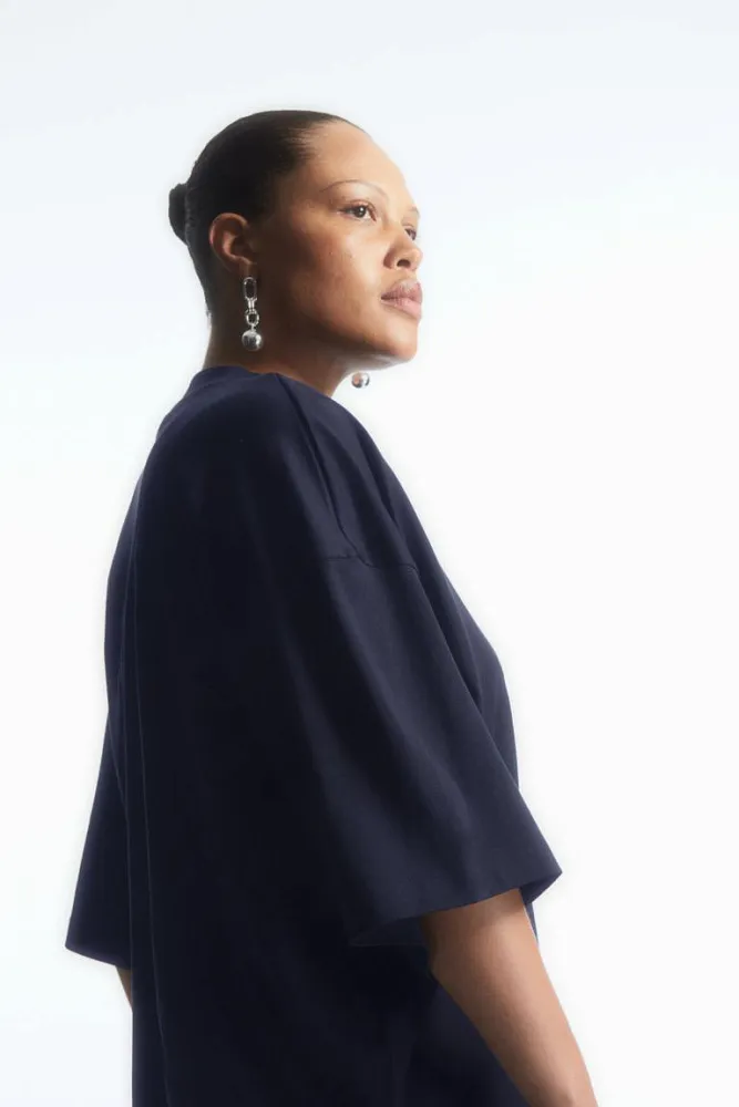 Футболка oversize COS