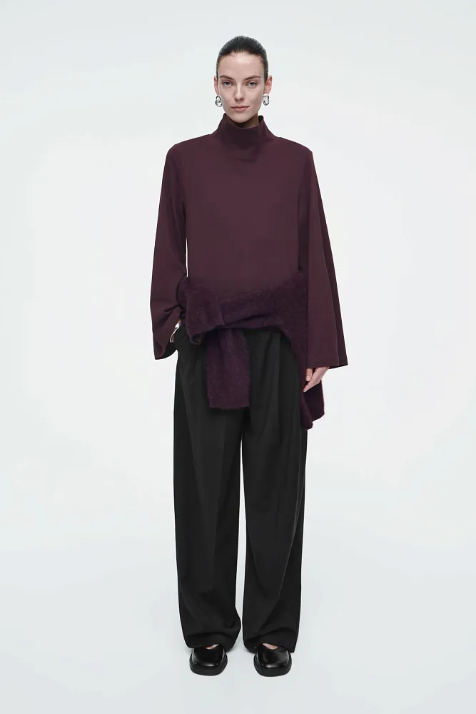 Водолазка с широкими рукавами и воротником-воронкой COS