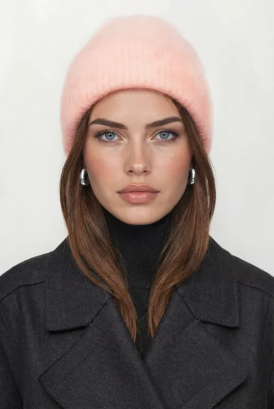 Шапка-бини из мохера