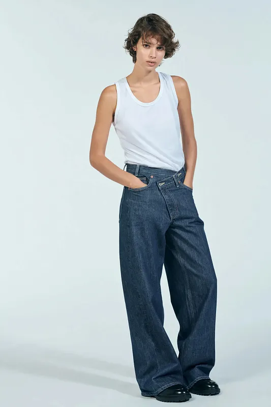 Широкие джинсы TRF с асимметричной молнией