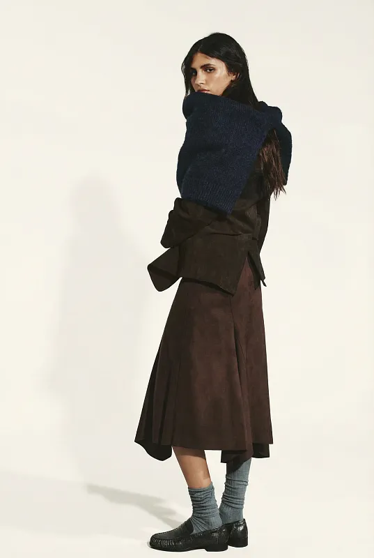 Юбка миди асимметричного кроя из искусственной замши ZARA Юбка миди асимметричного кроя из искусственной замши ZARA