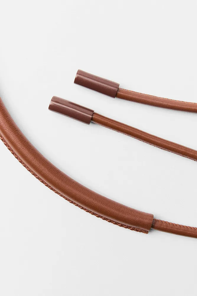 Кожаный трубчатый ремень ZARA