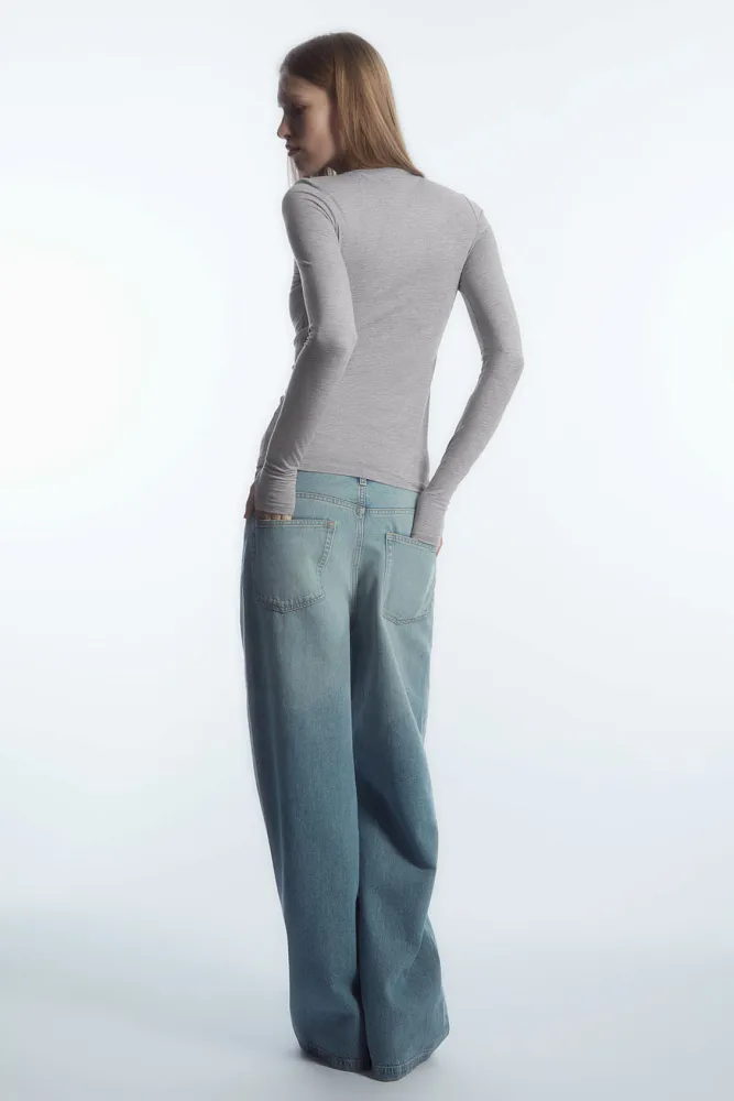 Облегающий лонгслив COS