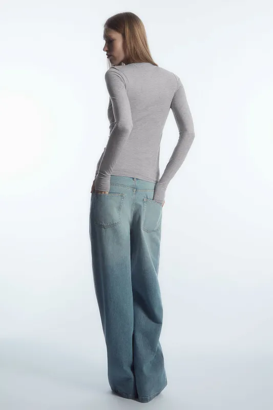 Облегающий лонгслив COS   Облегающий лонгслив COS