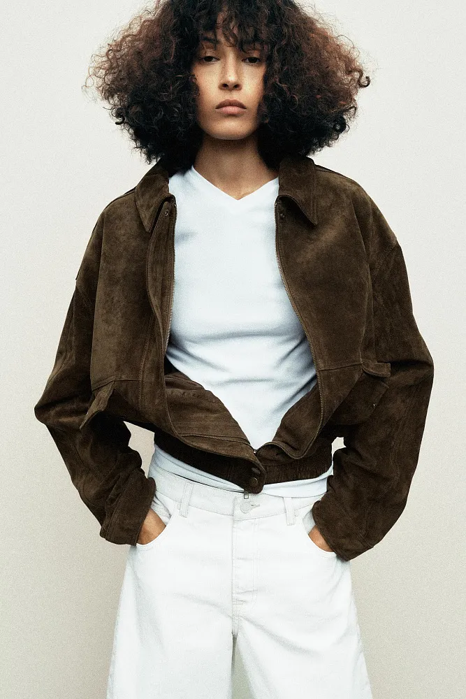 Куртка-бомбер из замши ZARA