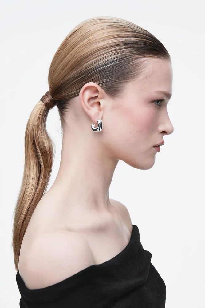 Серьги-кольца квадратной формы COS