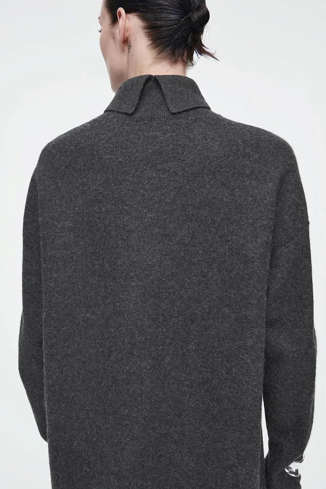 Асимметричное платье из мериносовой шерсти COS