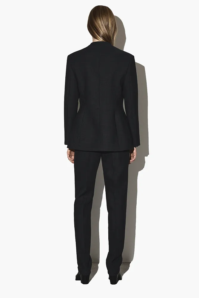 Приталенный пиджак без воротника COS