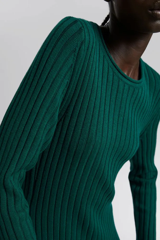 Расклешенное платье миди в рубчик & OTHER STORIES