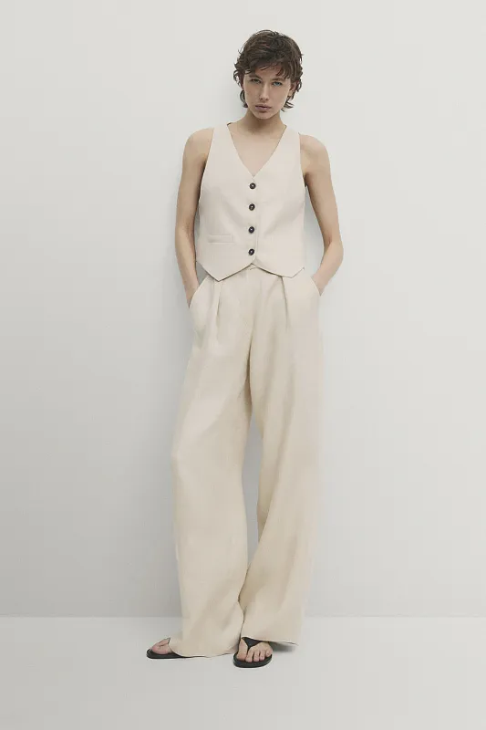 Костюмный жилет из льна