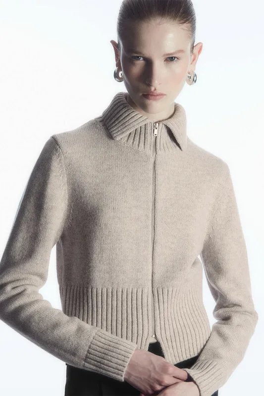 Кардиган из шерсти на молнии