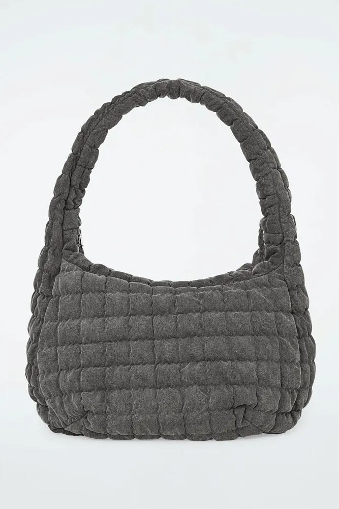 Стеганая сумка кроссбоди oversize COS