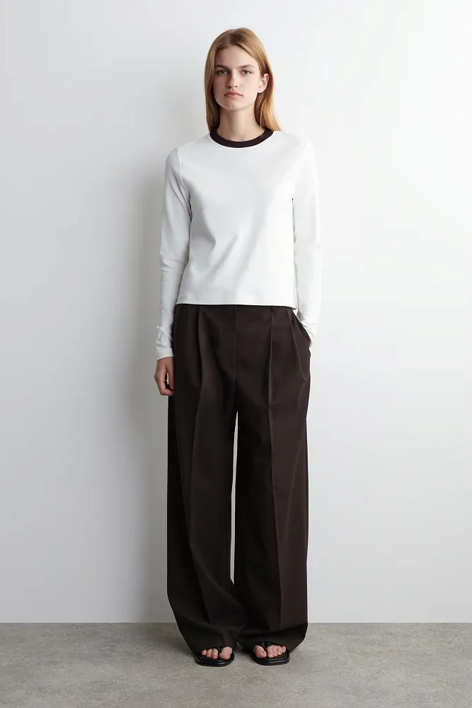 Лонгслив COS