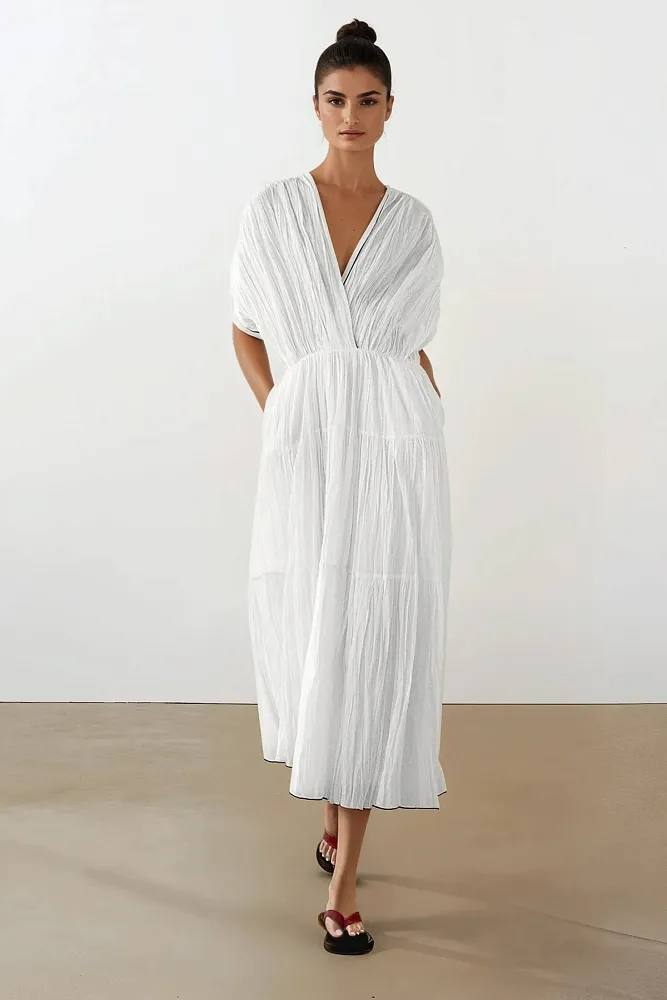 Длинное плиссированное платье Длинное плиссированное платье