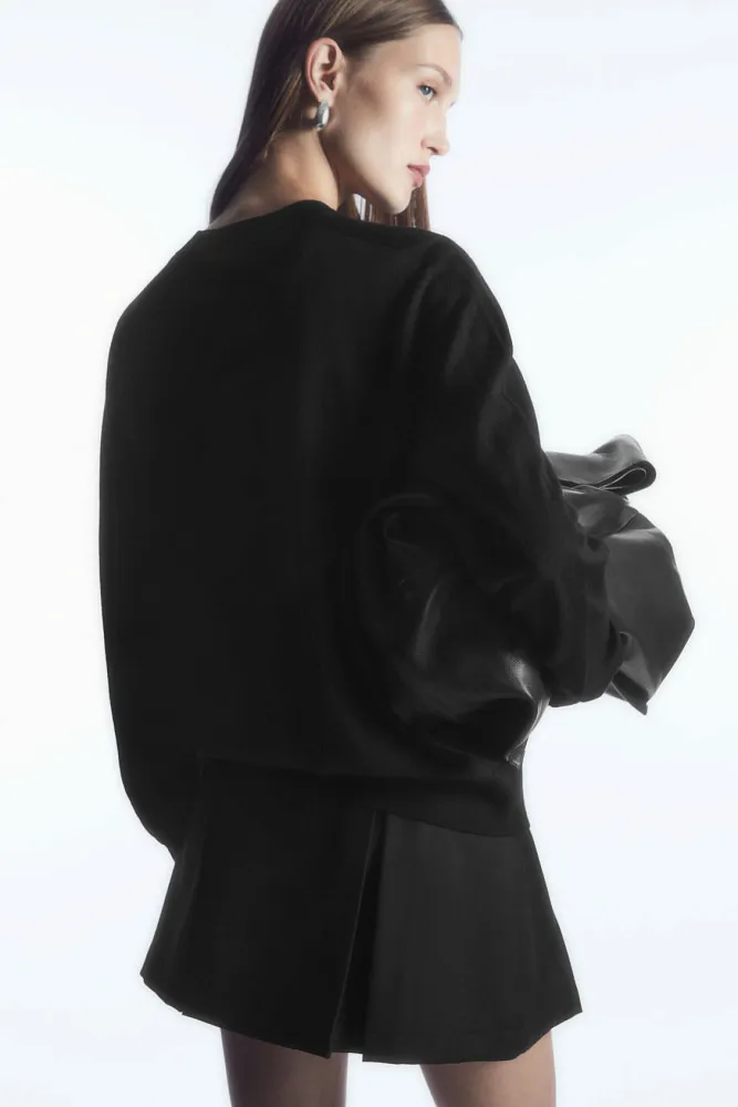 Джемпер из мериносовой шерсти COS