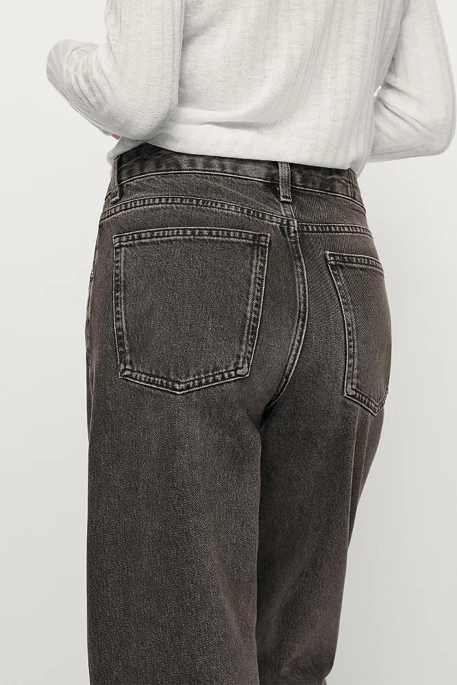 Широкие джинсы со средней посадкой MASSIMO DUTTI