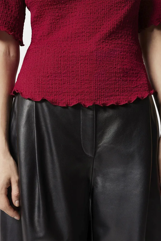 Топ из жатой ткани с оборками & OTHER STORIES