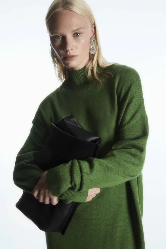 Платье-водолазка из мериносовой шерсти COS