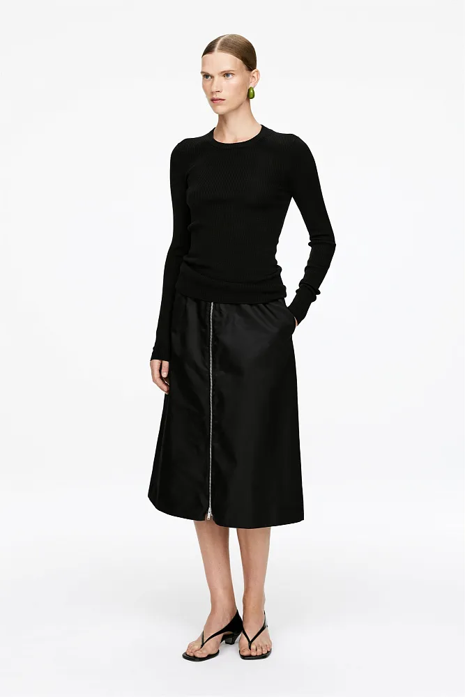 Лонгслив из мериносовой шерсти в рубчик ARKET