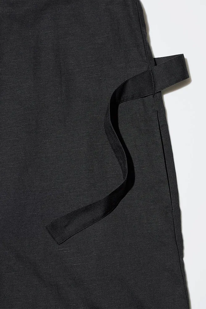 Льняной комбинезон UNIQLO