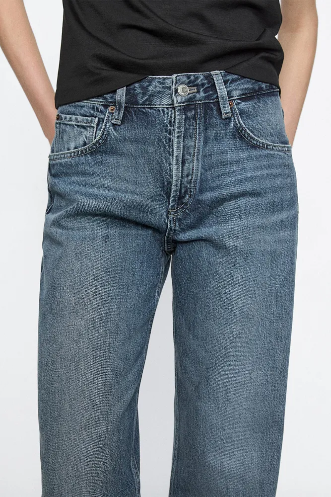 Широкие джинсы со средней посадкой MASSIMO DUTTI