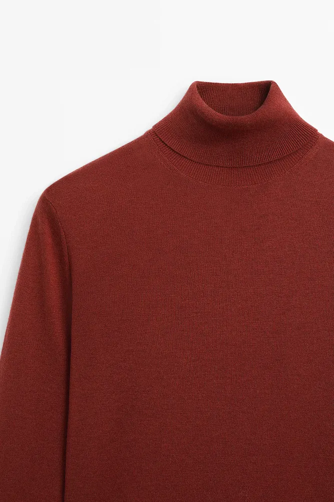 Водолазка из смесовой шерсти MASSIMO DUTTI