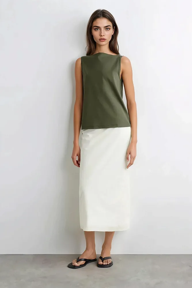 Топ с вырезом-лодочкой COS