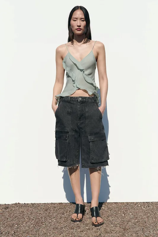 Шорты бермуды