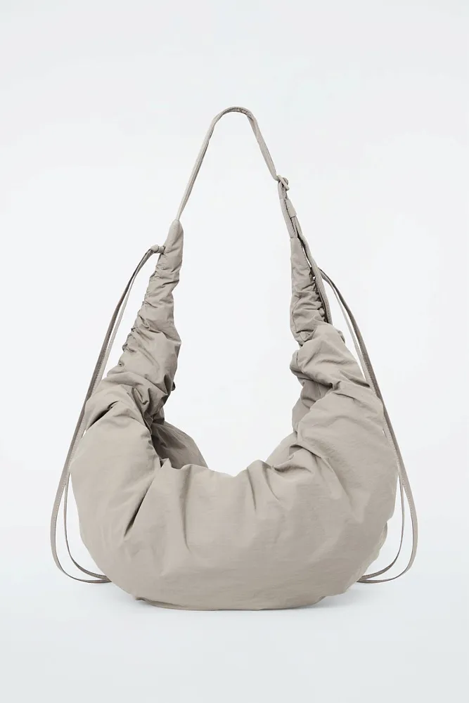 Сумка кроссбоди oversize Canopy COS