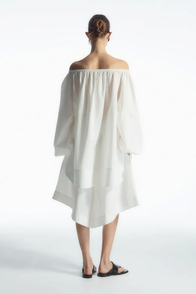 Широкие шорты со сборками COS