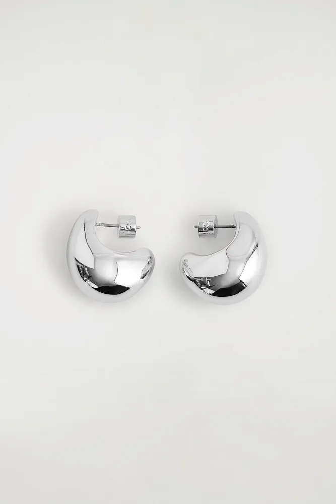 Изогнутые серьги COS