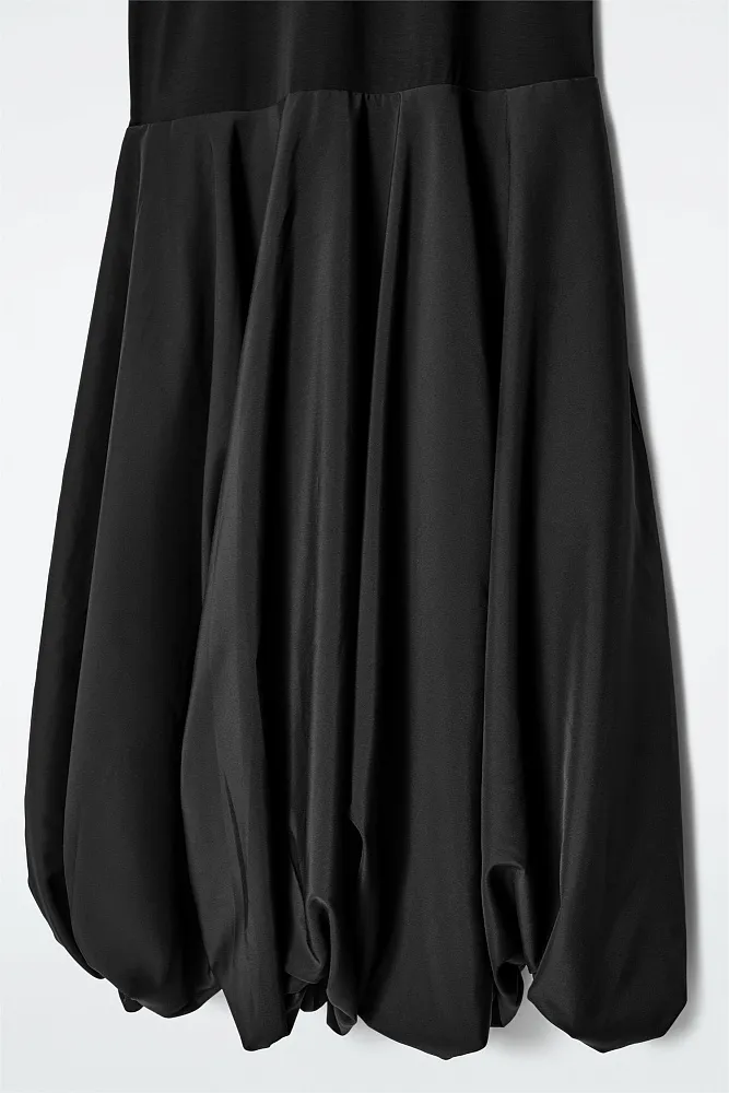 Платье-футболка с воздушным подолом COS