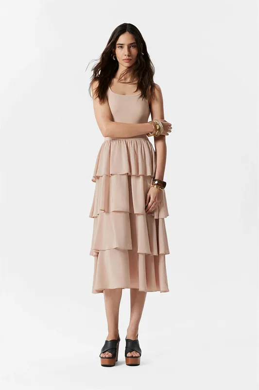 Платье-миди с оборками