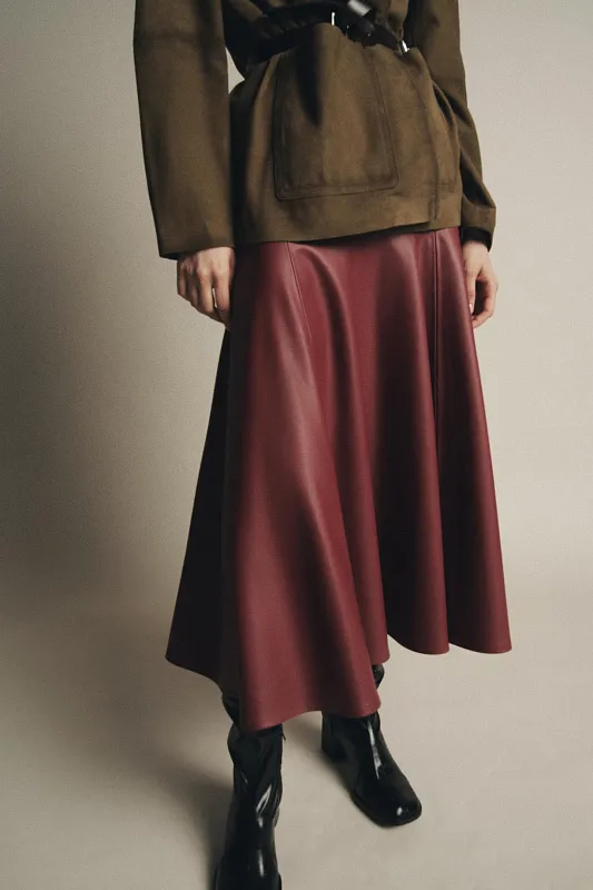 Юбка миди из искусственной кожи ZARA   Юбка миди из искусственной кожи ZARA