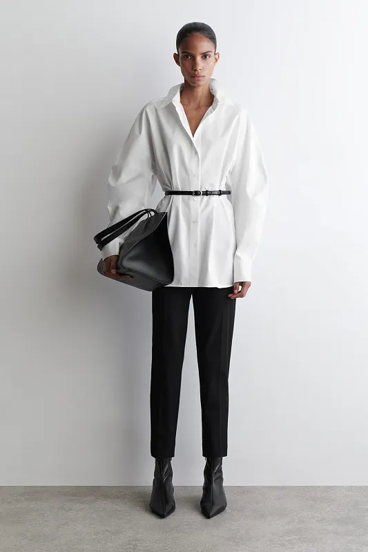 Укороченные брюки узкого кроя