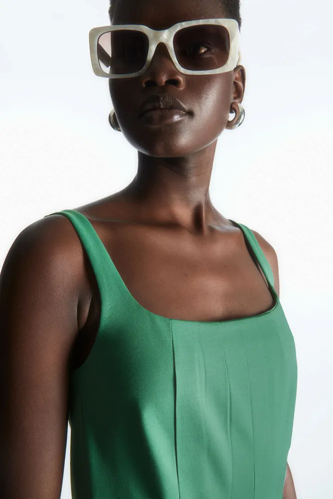 Платье миди из плиссированного джерси COS