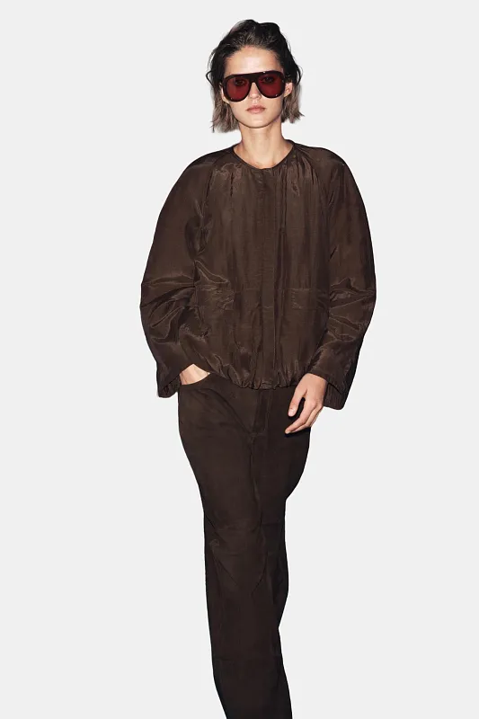 Стеганая куртка с карманами