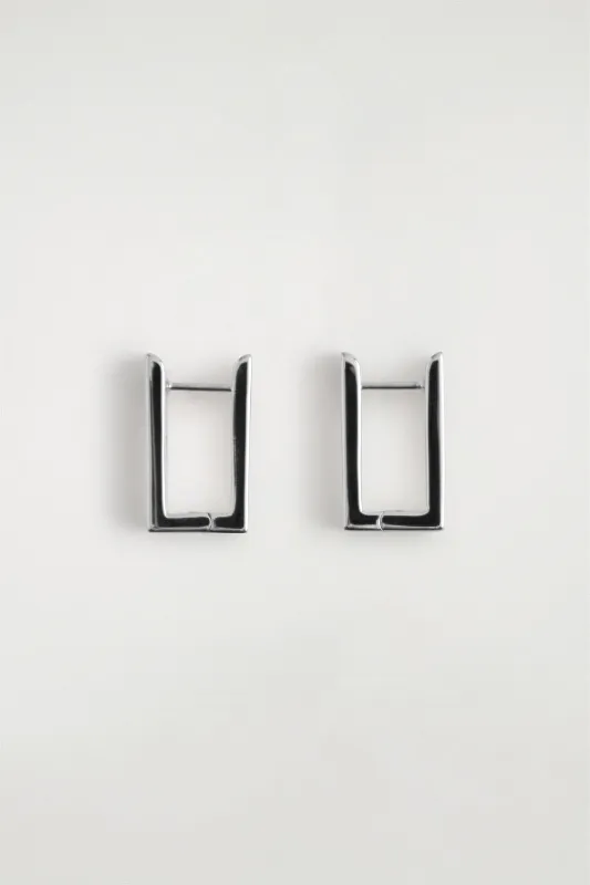 Прямоугольные серьги-кольца COS Прямоугольные серьги-кольца COS