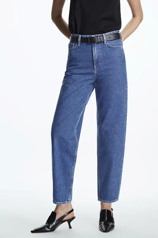 Джинсы Tapered leg COS   Джинсы Tapered leg COS