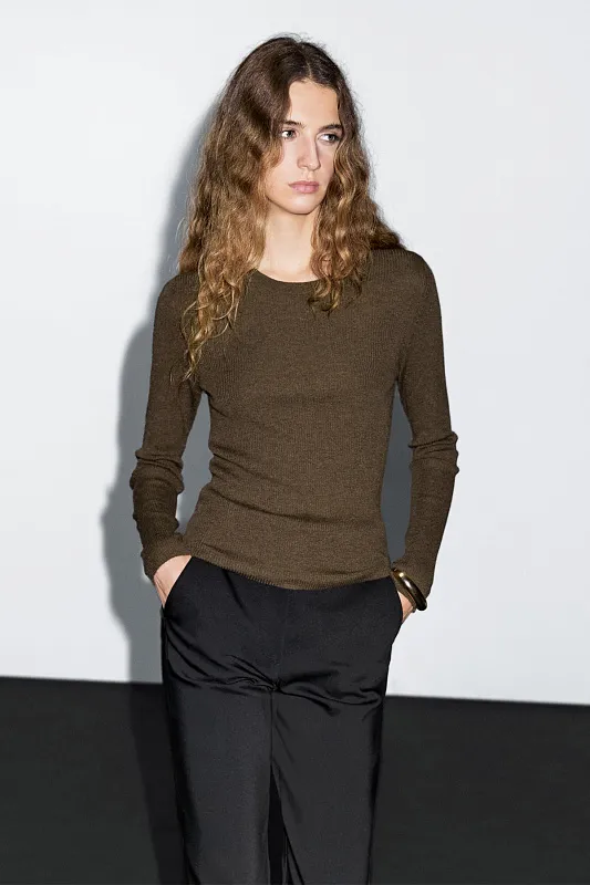 Джемпер из смесовой шерсти в рубчик MASSIMO DUTTI Джемпер из смесовой шерсти в рубчик MASSIMO DUTTI