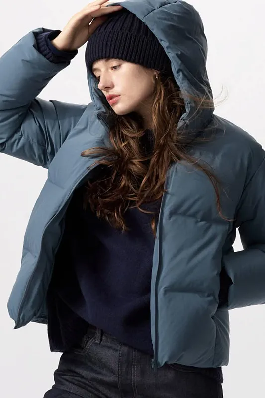 Бесшовная пуховая парка