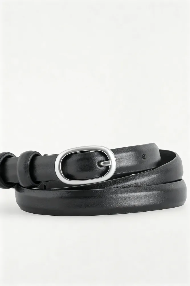 Тонкий кожаный ремень с овальной пряжкой COS