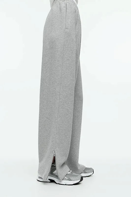 Широкие спортивные брюки с разрезами ARKET Широкие спортивные брюки с разрезами ARKET